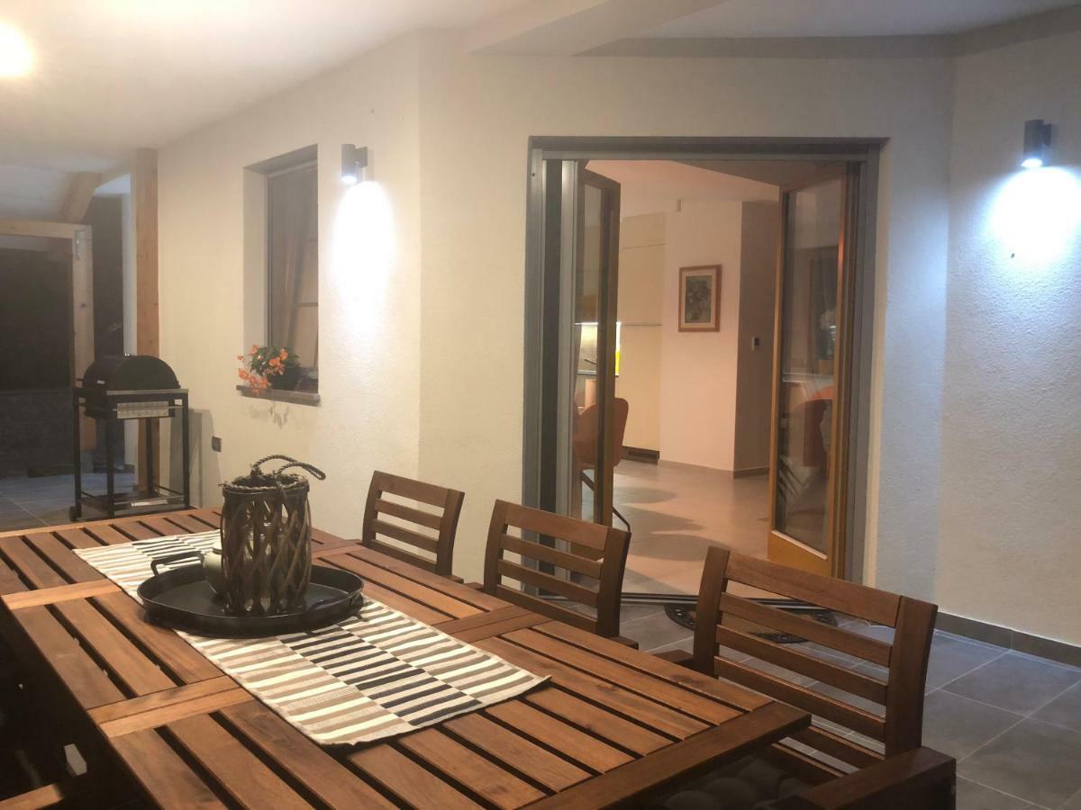 Apartmani Izvor - Тухельске-Топлице Экстерьер фото