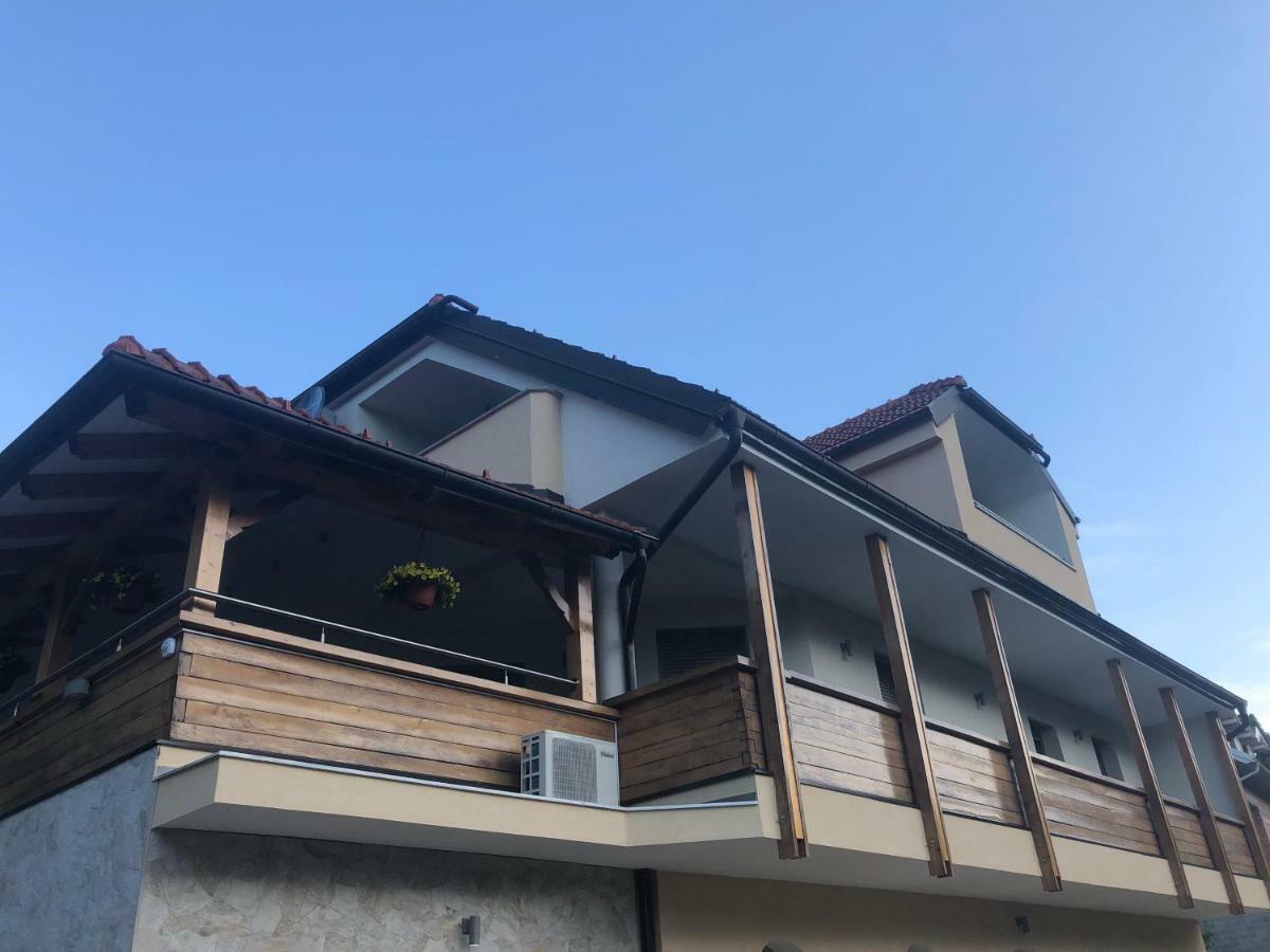 Apartmani Izvor - Тухельске-Топлице Экстерьер фото